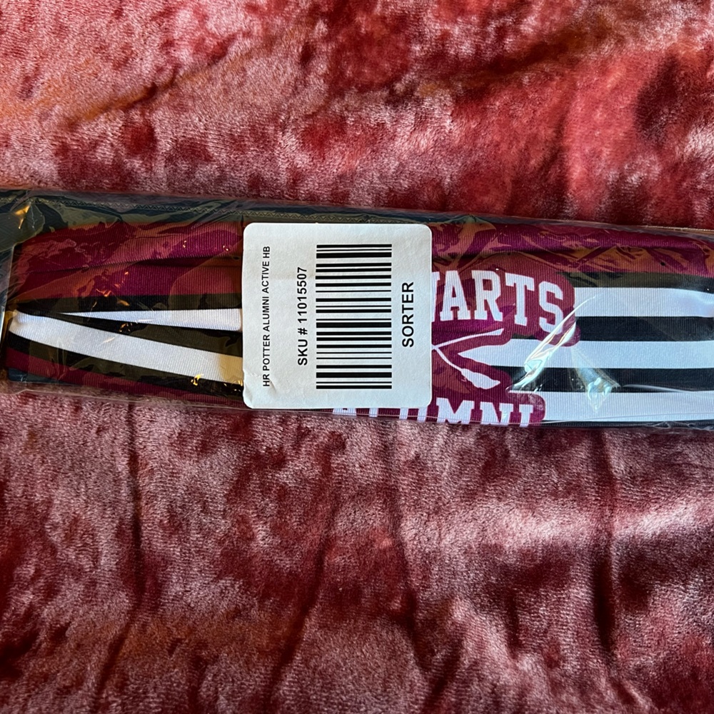 Harry Potter Hogwarts Alumni sports headband NEW